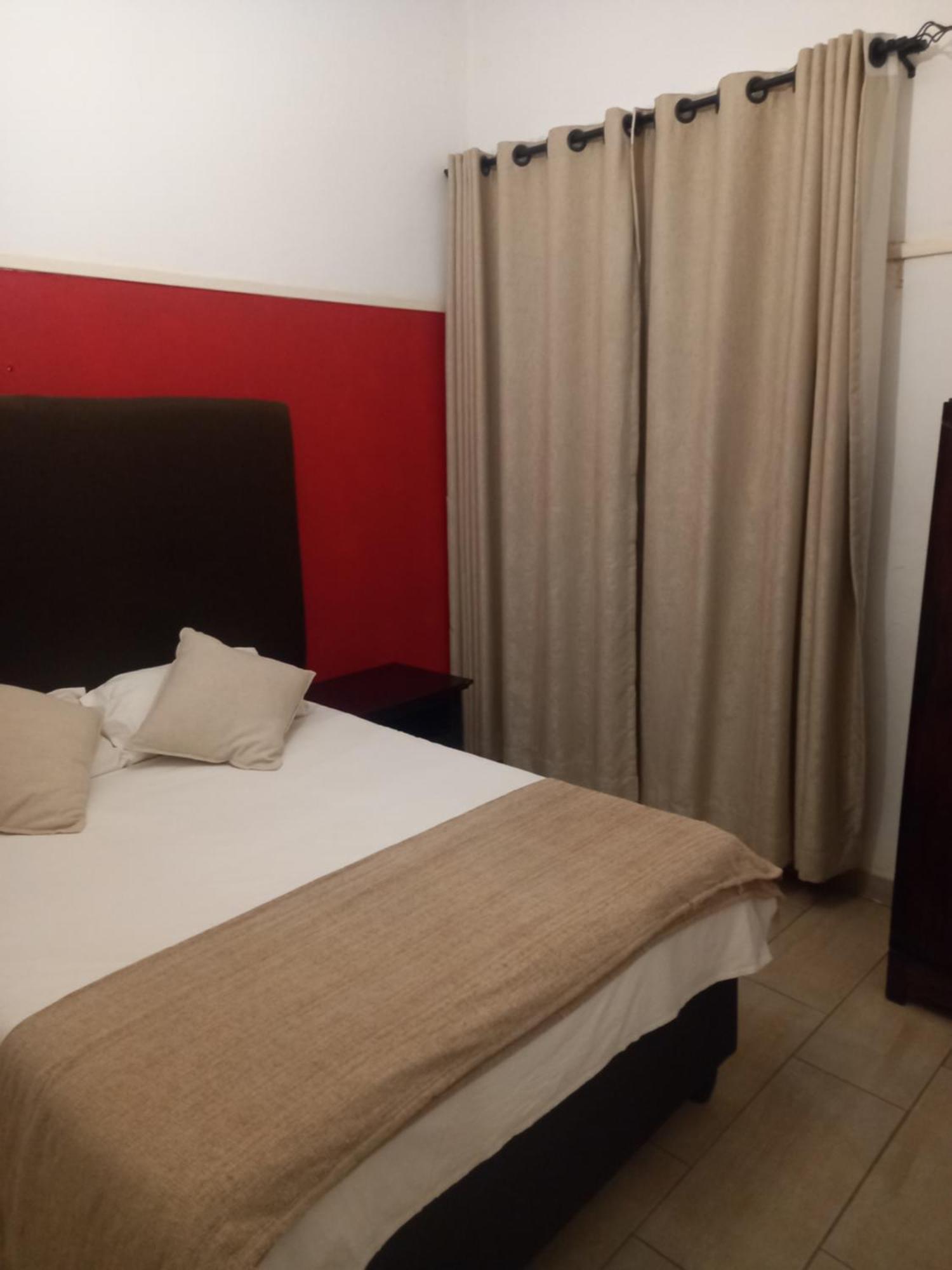 Choice Backpackers Lodge 布拉瓦约 外观 照片